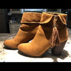 Lauren Conrad booties